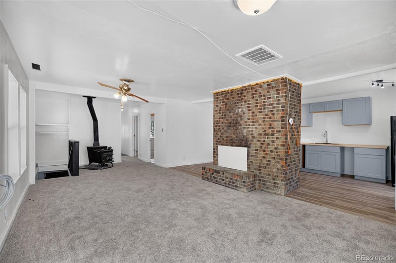 126 Sullivan St, Bailey, CO 80421
