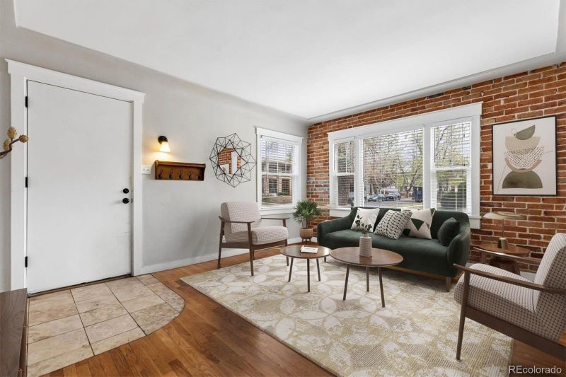 1691 S Pennsylvania St, Denver, CO 80210
