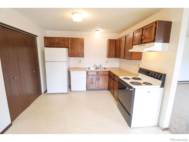 102 Juniper Pl, Loveland, CO 80538