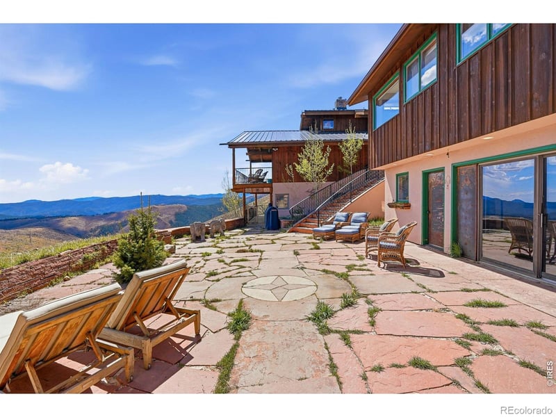 393 Dixon Rd, Boulder, CO 80302