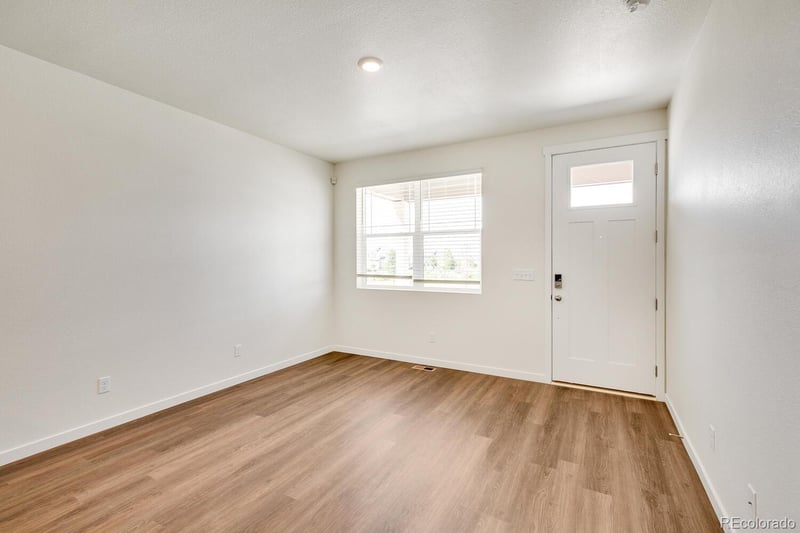 9825 Bahama St, Commerce City, CO 80022