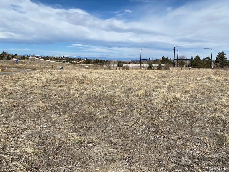 6730 S Espana Way, Aurora, CO 80016