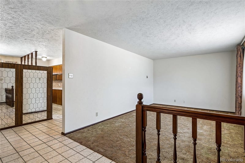 6294 S Oneida Way, Centennial, CO 80111