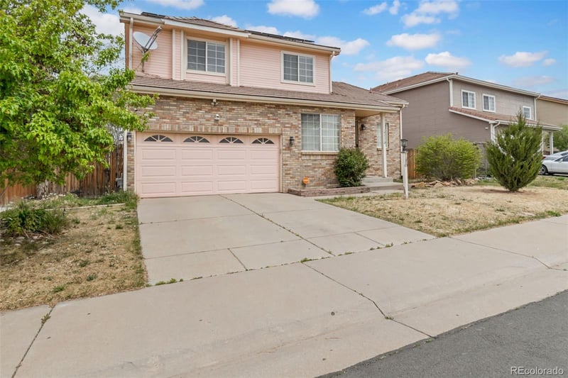 19531 E 40th Pl, Denver, CO 80249