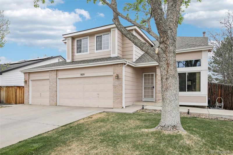 929 E 132nd Dr, Thornton, CO 80241