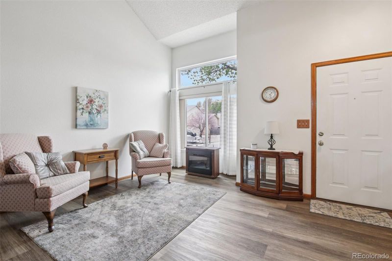 929 E 132nd Dr, Thornton, CO 80241