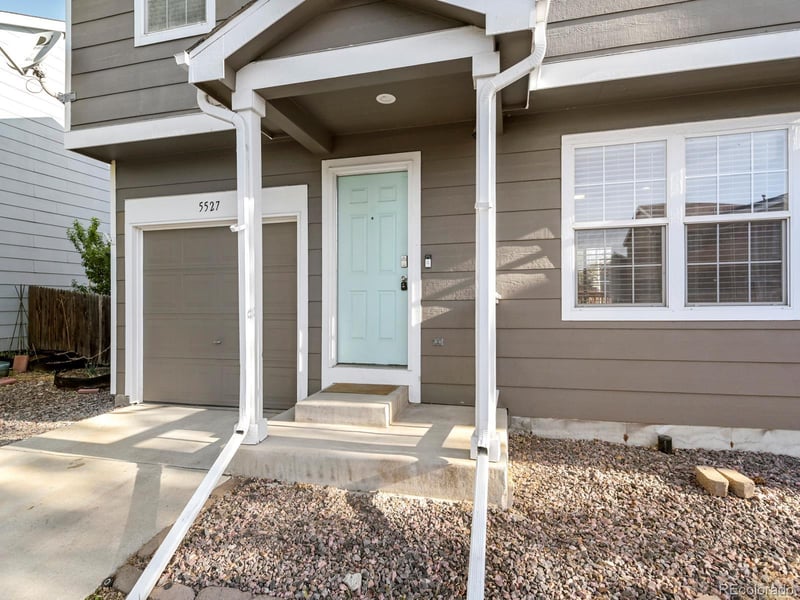 5527 E 100th Way, Thornton, CO 80229