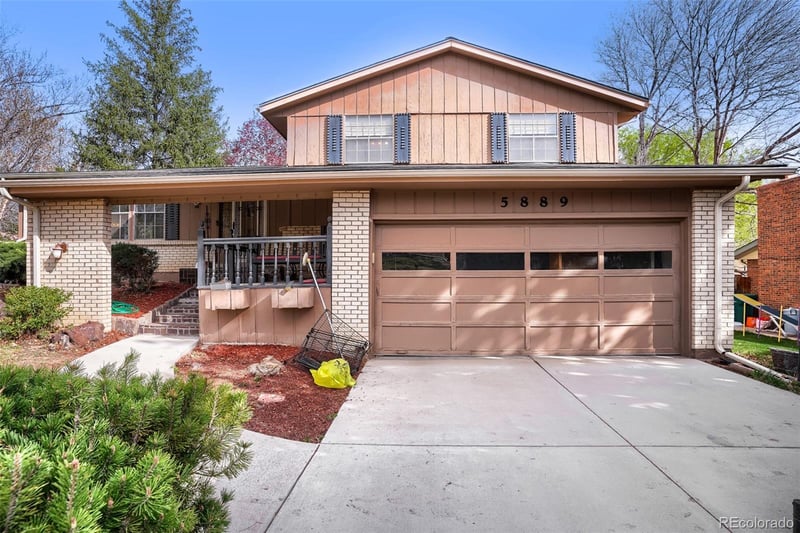 5889 W Fair Dr, Littleton, CO 80123