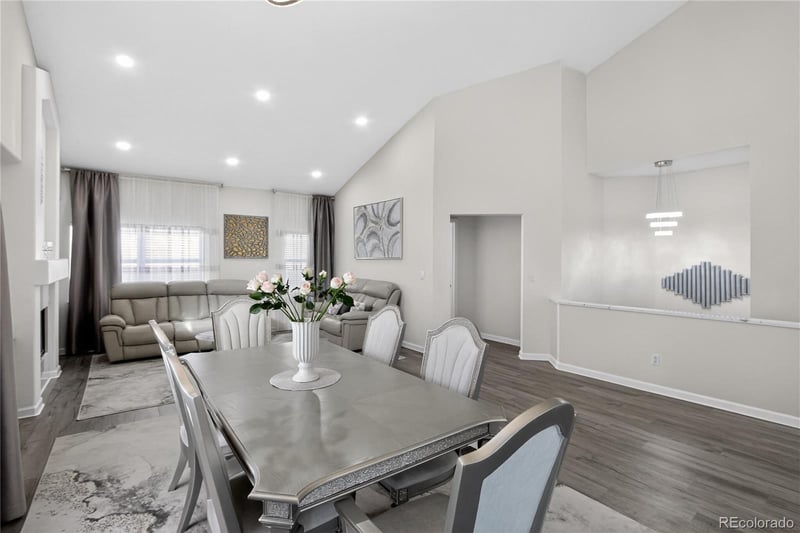 2217 S Kenton Way, Aurora, CO 80014