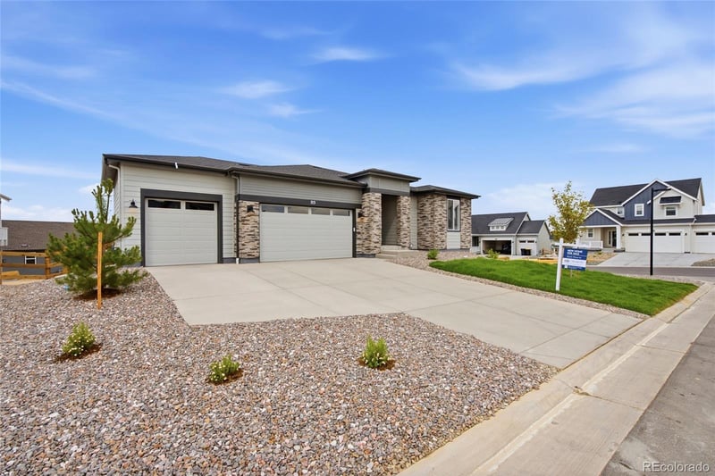 713 Pershing Point, Elizabeth, CO 80107