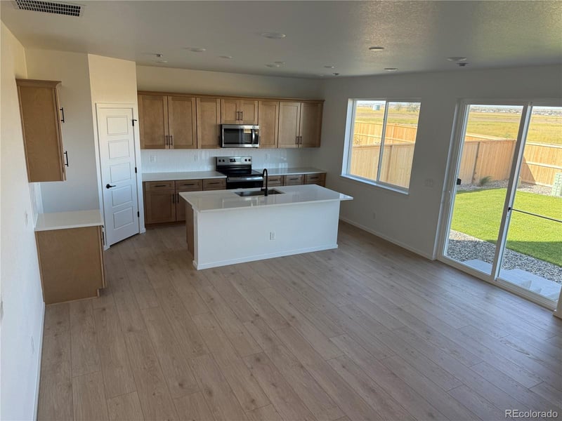 2747 Mosker St, Strasburg, CO 80136