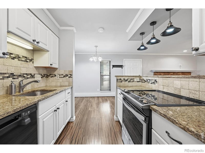 2800 Kalmia Ave #214, Boulder, CO 80301
