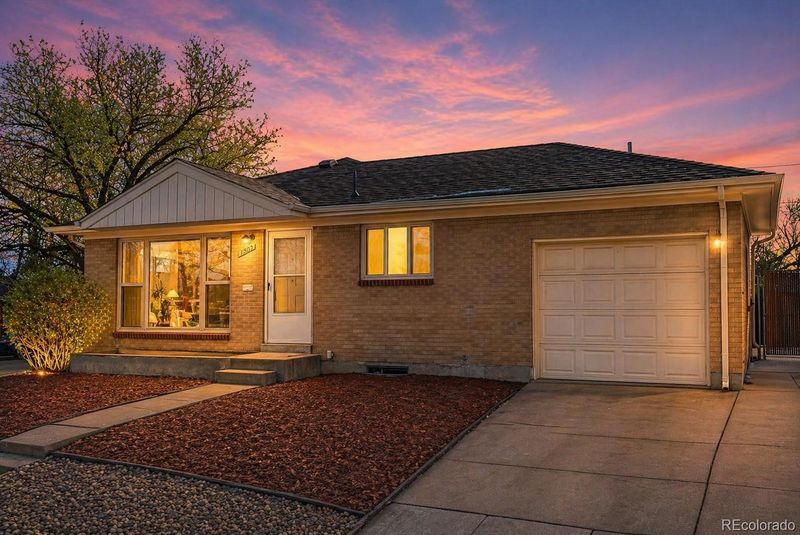 1502 E 110th Pl, Northglenn, CO 80233