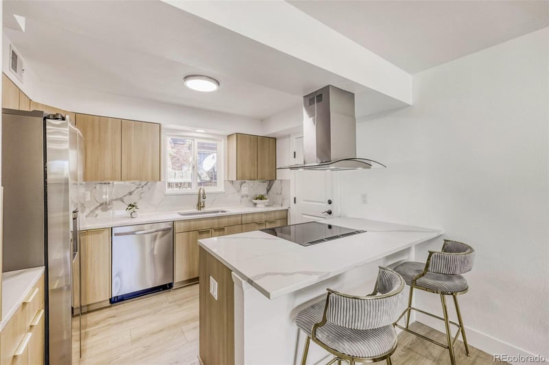 3855 S Monaco St #103, Denver, CO 80237