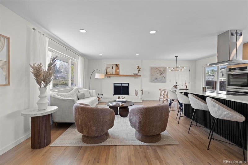 1423 W 103rd Pl, Northglenn, CO 80260