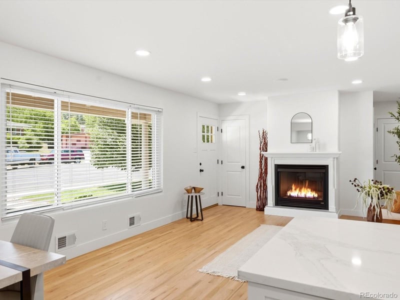 9609 W 57th Ave, Arvada, CO 80002