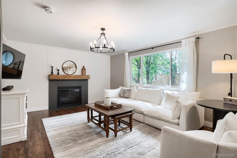 10533 Westcliff Pl, Highlands Ranch, CO 80130