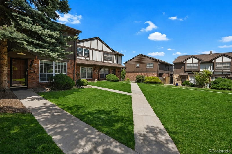 3855 S Monaco St #164, Denver, CO 80237