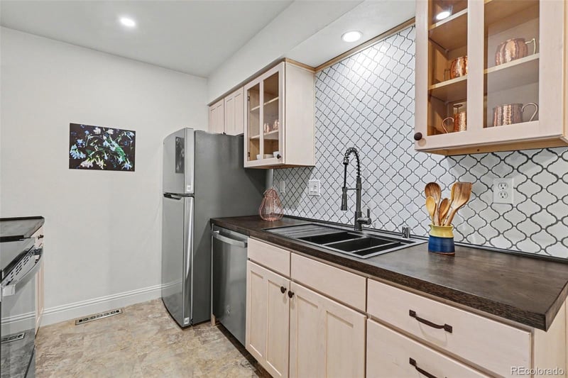 6305 W 6th Ave #D3, Lakewood, CO 80214