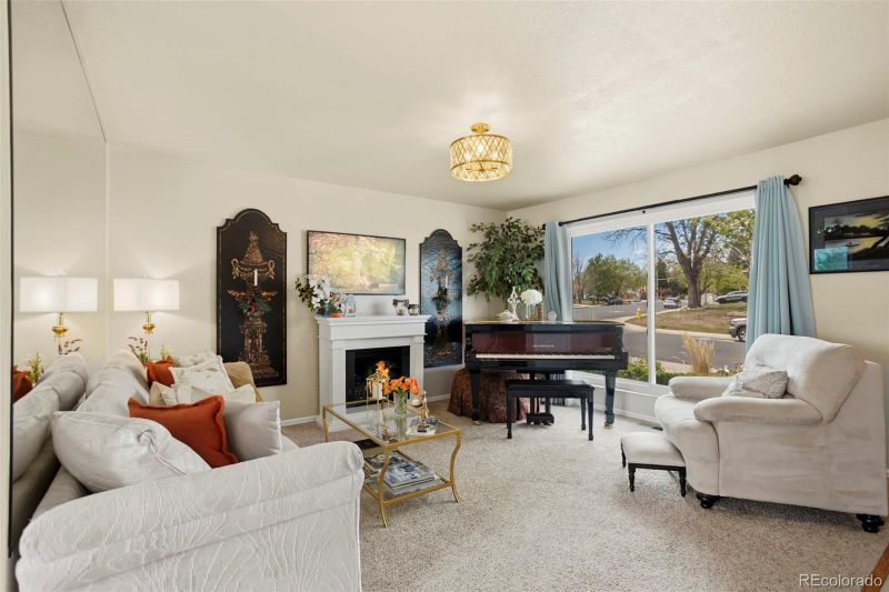 1494 S Helena Cir, Aurora, CO 80017