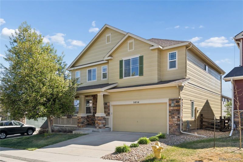 5054 S Shawnee St, Aurora, CO 80015