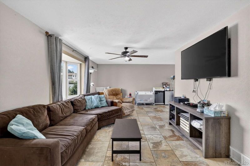 16474 E Girard Ave, Aurora, CO 80013