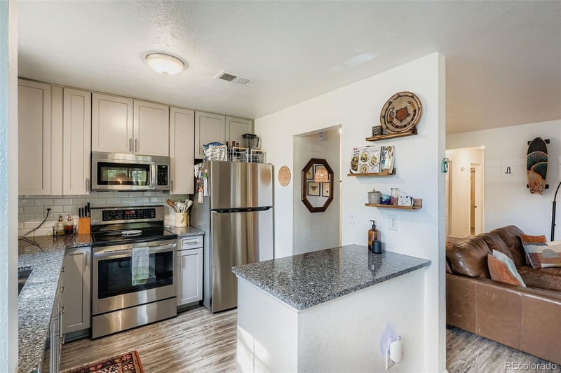 10960 W Florida Ave #104, Lakewood, CO 80232