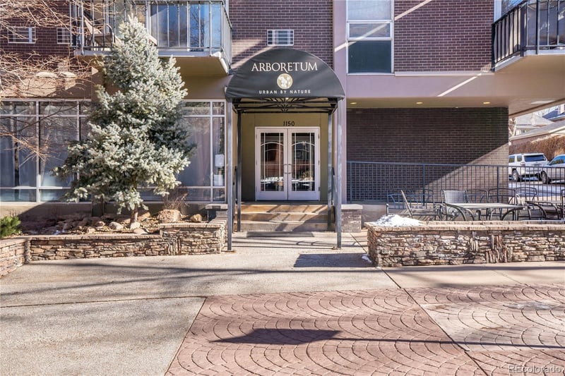 1150 Vine St #201, Denver, CO 80206