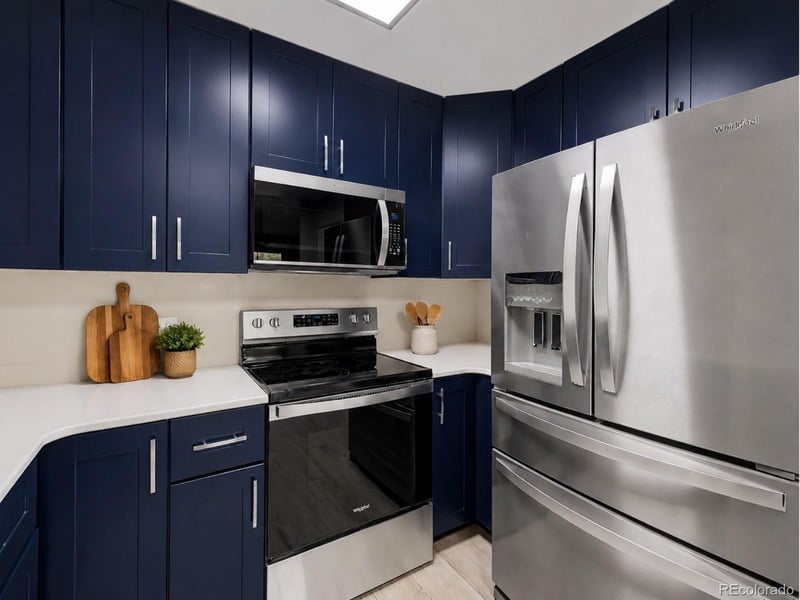 605 S Alton Way #12C, Denver, CO 80247
