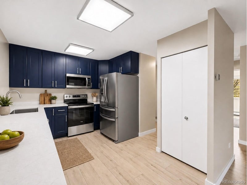 605 S Alton Way #12C, Denver, CO 80247
