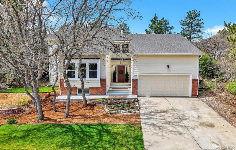 243 Dawson Dr, Castle Rock, CO 80104