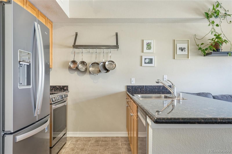1623 Saint Paul St #402, Denver, CO 80206