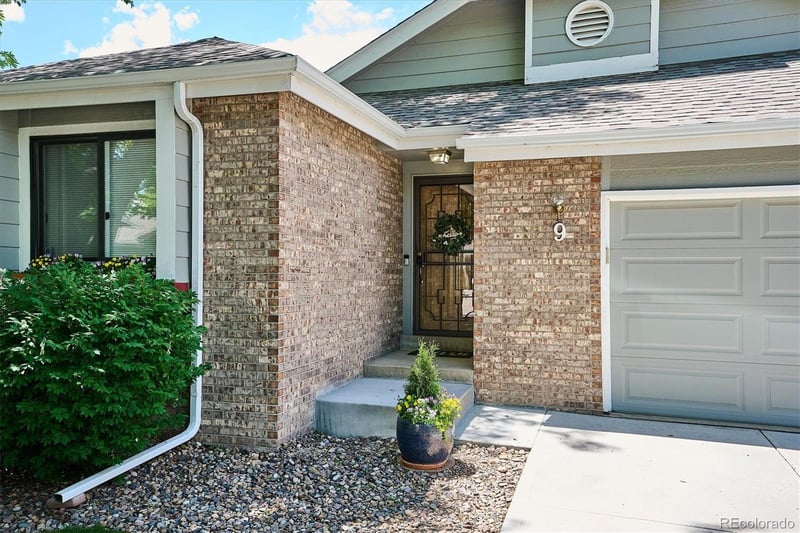 8040 E Dartmouth Ave #9, Denver, CO 80231