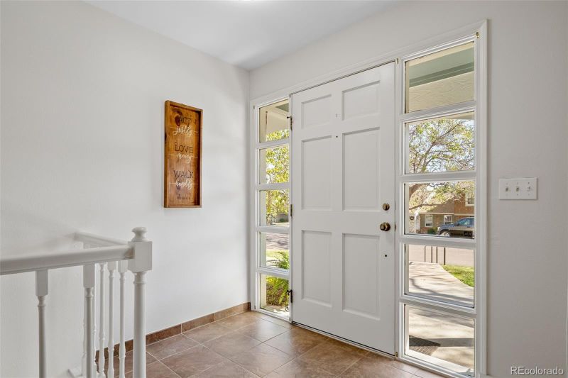 2598 E Geddes Pl, Centennial, CO 80122
