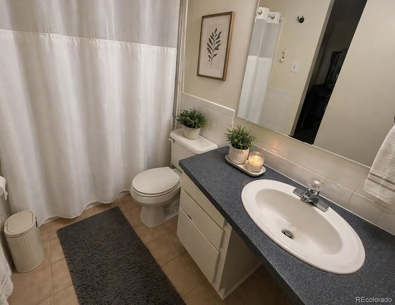 605 S Clinton St #6B, Denver, CO 80247