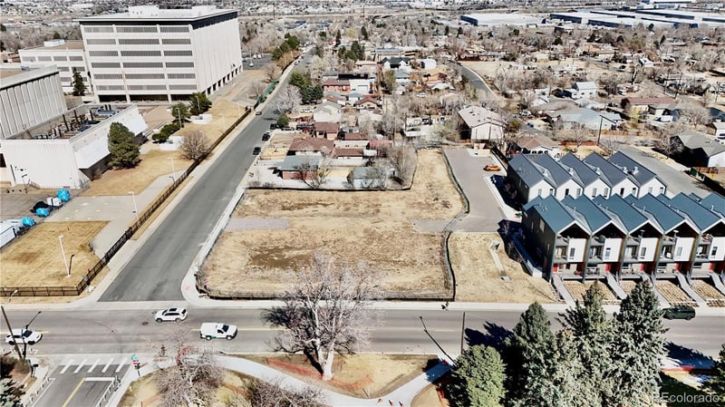 5220 N Zuni St, Denver, CO 80221