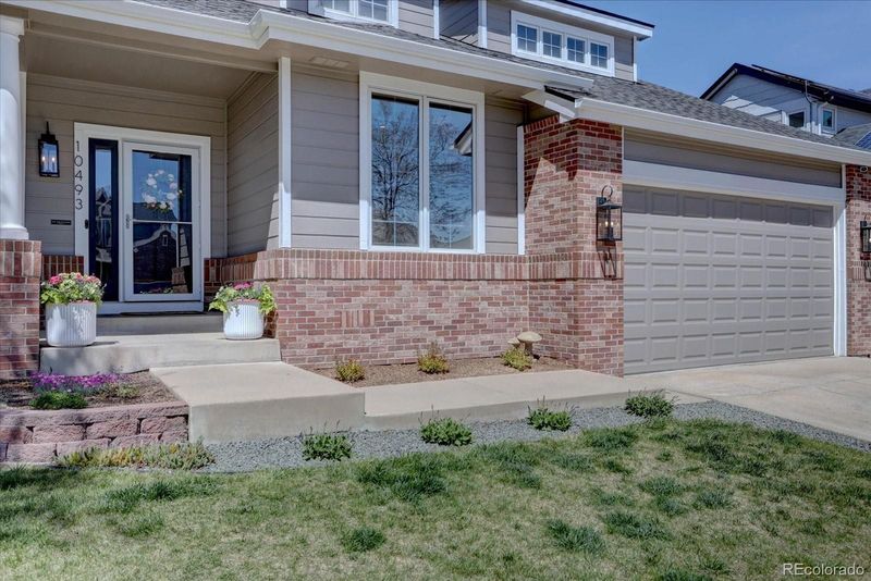 10493 W Peakview Pl, Littleton, CO 80127