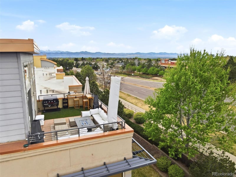 9079 E Panorama Cir #512, Englewood, CO 80112