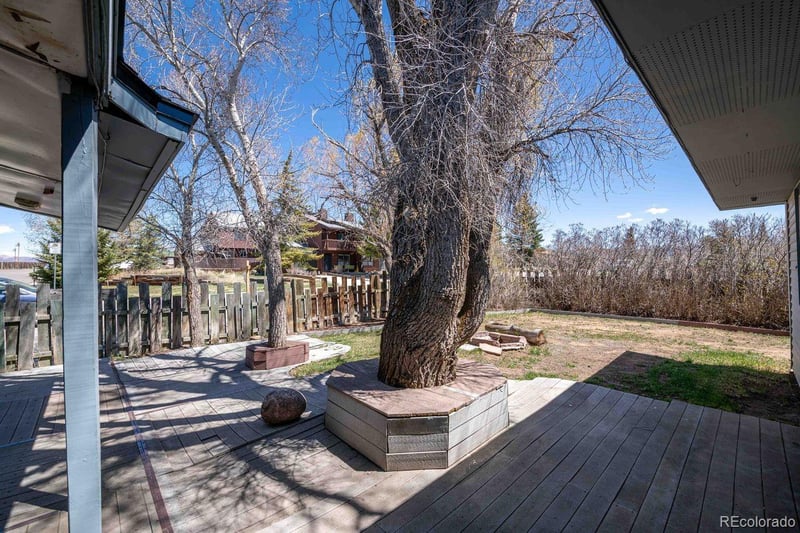 2 W Diamond Ave, Granby, CO 80446