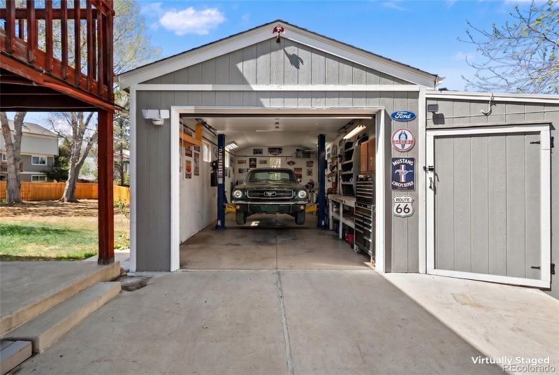 19367 E Eastman Pl, Aurora, CO 80013