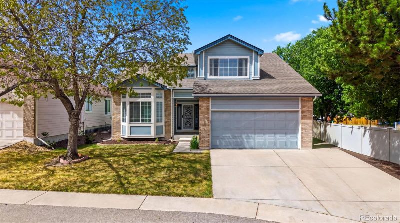2207 S Lima Ct, Aurora, CO 80014