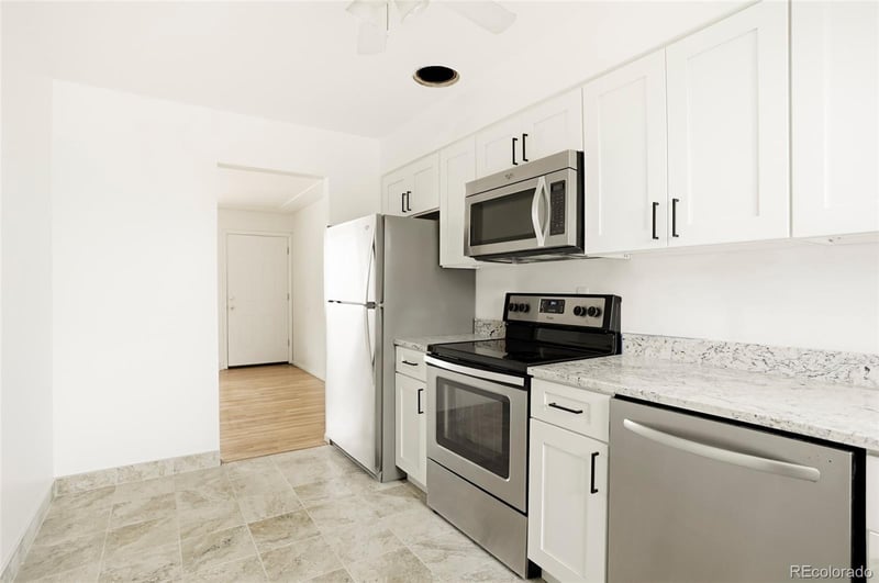 5702 S Pearl St, Littleton, CO 80121