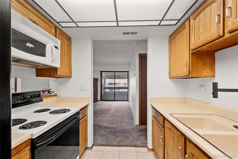 14216 E 1st Dr #C03, Aurora, CO 80011