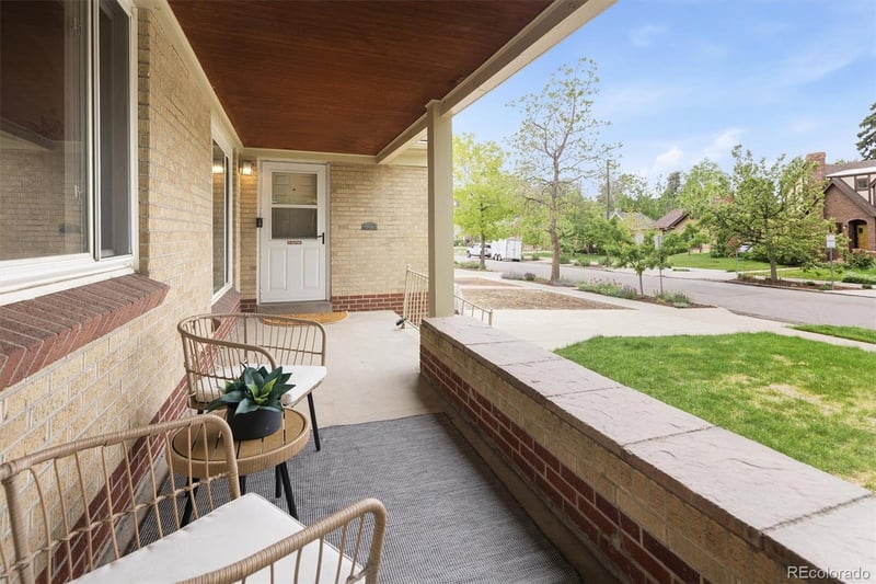 1260 Bellaire St, Denver, CO 80220
