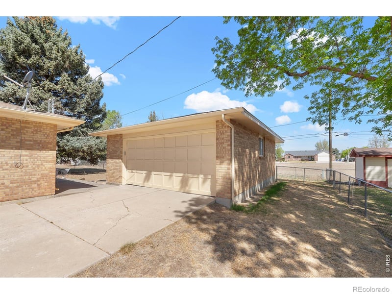 1003 N 2nd St, Johnstown, CO 80534