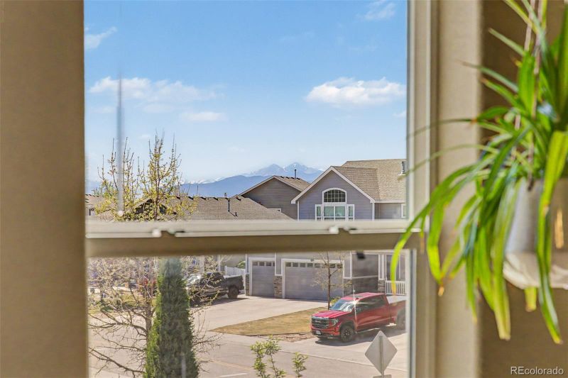 2908 Hydra Dr, Loveland, CO 80537