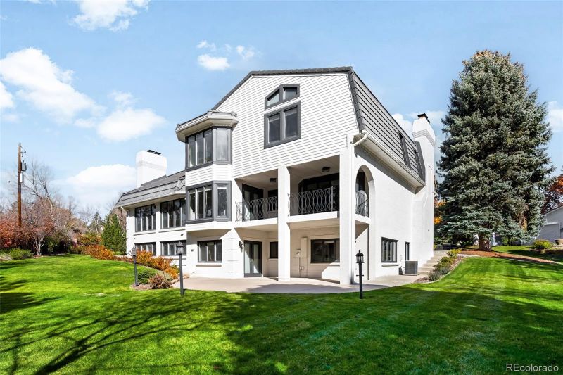 6302 E Radcliff Ave, Englewood, CO 80111