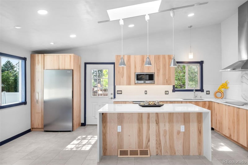 8866 Estes St, Broomfield, CO 80021