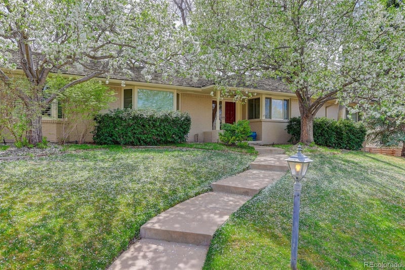 5724 E Oxford Ave, Cherry Hills Village, CO 80111