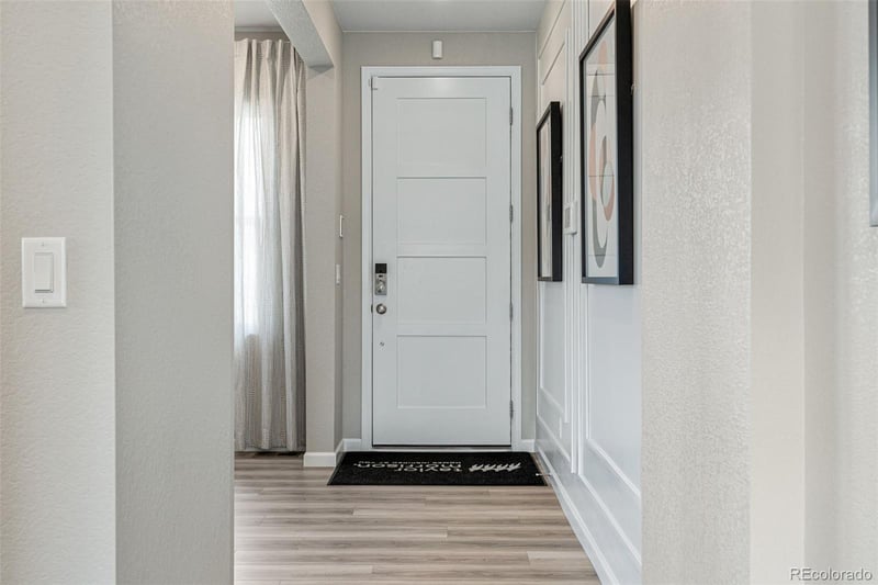 16547 W 92nd Dr, Arvada, CO 80007